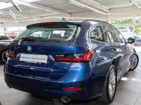 Używany BMW 320 Advantage 190 KM (139 kW) 2022 Niebieski Kombi