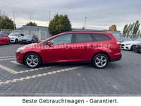 Gebraucht Ford Focus SYNC Edition 116 PS (85 kW) 2013 Red candy/candy red Kombi