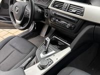 Gebraucht BMW 320 184 PS (135 kW) 2015 Grau Limousine