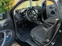Gebraucht Smart ForTwo Coupé 61 kW (83 PS) 2023 Schwarz Kleinwagen