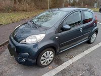 Gebraucht Peugeot 107 68 PS (50 kW) 2014 Grau Kleinwagen