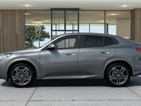 Neu BMW iX2 M Sport 230 kW (313 PS) 2025 Grau SUV