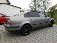 Gebraucht VW Passat Highline 131 PS (96 kW) 2003 Grau Limousine