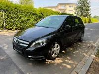 Gebraucht Mercedes B200 136 PS (100 kW) 2013 Schwarz Kleinwagen