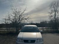 Gebraucht VW Bora 101 PS (74 kW) 1999 Grau Limousine