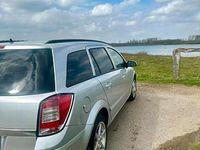 Gebraucht Opel Astra 100 PS (73 kW) 2008 Grau Kombi