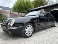 Używany Mercedes E280 204 KM (150 kW) 2002 Czarny Sedan/Limuzyna