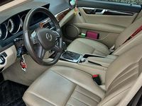 Gebraucht Mercedes C250 204 PS (150 kW) 2011 Braun Limousine