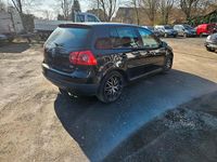 Gebraucht VW Golf V United 140 PS (102 kW) 2008 Schwarz Kleinwagen