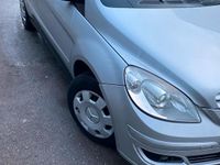 Gebraucht Mercedes B170 116 PS (85 kW) 2008 Silber Van / Kleinbus