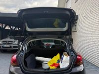 Gebraucht Opel Astra 140 PS (102 kW) 2010 Schwarz Kleinwagen
