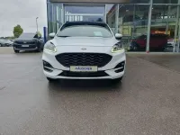 Gebraucht Ford Kuga ST-Line X 224 PS (164 kW) 2022 Frozen white SUV