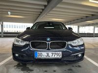Gebraucht BMW 318 Advantage 136 PS (100 kW) 2016 Blau Kombi