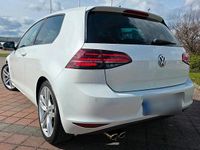 Gebraucht VW Golf 140 PS (102 kW) 2013 Weiß Coupé
