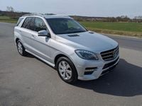 Gebraucht Mercedes ML350 258 PS (189 kW) 2015 Grau SUV