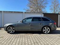 gebraucht Audi A4 A4Avant 2.0 TDI Quattro AHK Pano SHZ 8fach S-Line