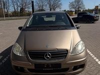 Gebraucht Mercedes A170 116 PS (85 kW) 2005 Gold Kleinwagen