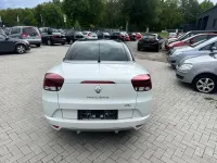 Gebraucht Renault Mégane Cabriolet Dynamique 131 PS (96 kW) 2011 Weiß Cabrio