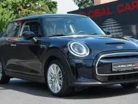 Gebraucht Mini Cooper SE Classic 135 kW (184 PS) 2022 Blau Kleinwagen
