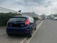 Gebraucht Ford Fiesta 60 PS (44 kW) 2011 Blau Kleinwagen