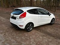 Gebraucht Ford Fiesta Trend 82 PS (60 kW) 2009 Weiß Kleinwagen