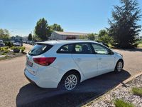 Second-hand Kia Ceed 101 CP (74 kW) 2016 Alb Hatchback