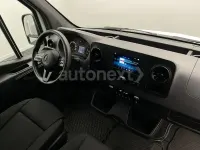 Używany Mercedes Sprinter 170 KM (125 kW) 2020 Biały Van