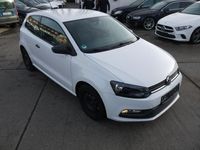 Gebraucht VW Polo Trendline 75 PS (55 kW) 2015 Weiß Limousine