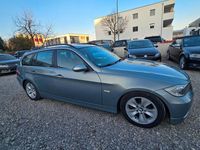 Gebraucht BMW 325 Sport Line 218 PS (160 kW) 2005 Grün Kombi