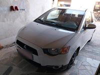 Gebraucht Mitsubishi Colt Top 95 PS (69 kW) 2012 Weiß Kleinwagen