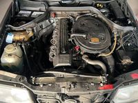 Gebraucht Mercedes E300 179 PS (131 kW) 1992 Schwarz