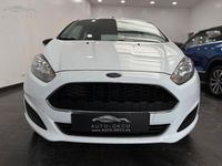 Gebraucht Ford Fiesta Ambiente 75 PS (55 kW) 2016 Weiß Kleinwagen