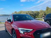 Gebraucht Audi A3 Ambiente 200 PS (147 kW) 2022 Rot Limousine