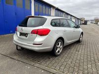 gebraucht Opel Astra Sports Tourer Design Edition