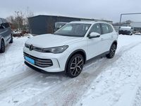 Gebraucht VW Tiguan Elegance 193 PS (141 kW) 2025 Oryxweiß perlmutteffekt SUV