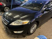 Usado Ford Mondeo 140 CV (102 kW) 2010 Negro Berlina