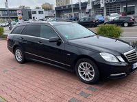 Gebraucht Mercedes E200 Avantgarde 184 PS (135 kW) 2011 Schwarz Kombi
