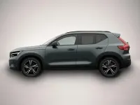 Neu Volvo XC40 Plus 163 PS (119 kW) 2026 Manufacturer SUV