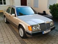 Gebraucht Mercedes 200 75 PS (55 kW) 1991 Silber Limousine