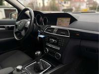 Gebraucht Mercedes C200 Elegance 136 PS (100 kW) 2011 Grau Limousine