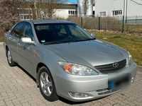 Gebraucht Toyota Camry 143 PS (105 kW) 2002 Gold Limousine