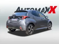 Neu Toyota Yaris 116 PS (85 kW) 2026 Grau Kleinwagen