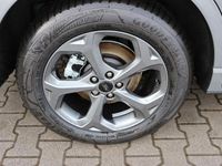 Neu Ford Kuga ST-Line 242 PS (177 kW) 2026 Solar silver metallic SUV