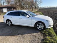 Gebraucht Audi A4 122 PS (89 kW) 2018 Weiß Kombi