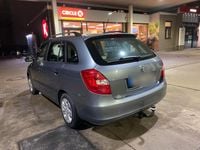 Gebraucht Skoda Fabia 70 PS (51 kW) 2013 Grau Kombi