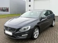 Gebraucht Volvo V60 Summum 220 PS (161 kW) 2015 Grau Kombi