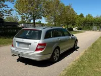 Second-hand Mercedes C220 Avantgarde 170 CP (125 kW) 2008 Argintiu Break