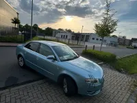Gebraucht Audi A4 131 PS (96 kW) 2006 Blau Limousine