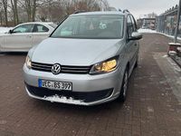 Gebraucht VW Touran 105 PS (77 kW) 2014 Silber Van / Kleinbus
