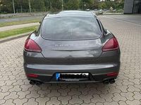 Gebraucht Porsche Panamera 300 PS (220 kW) 2014 Grau Kleinwagen